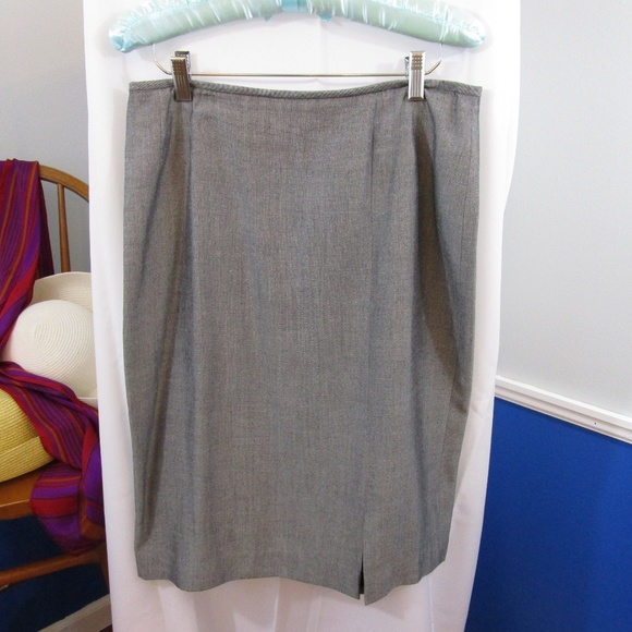 Vintage 80's Kasper Rayon Gray Career Suit - Picture 5 of 8